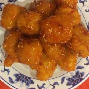 Csirkefalatok Shanghai módra, tésztával